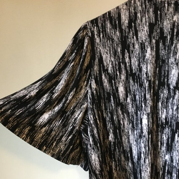 Scratchpad Gothic Mockneck and Bow Full Sleeve Blouse - Picture 8 of 16